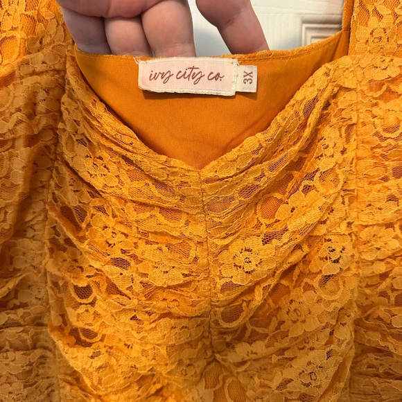 Ivy City Co Vibrant Orange Lace Maxi Dress - Picture 2 of 3
